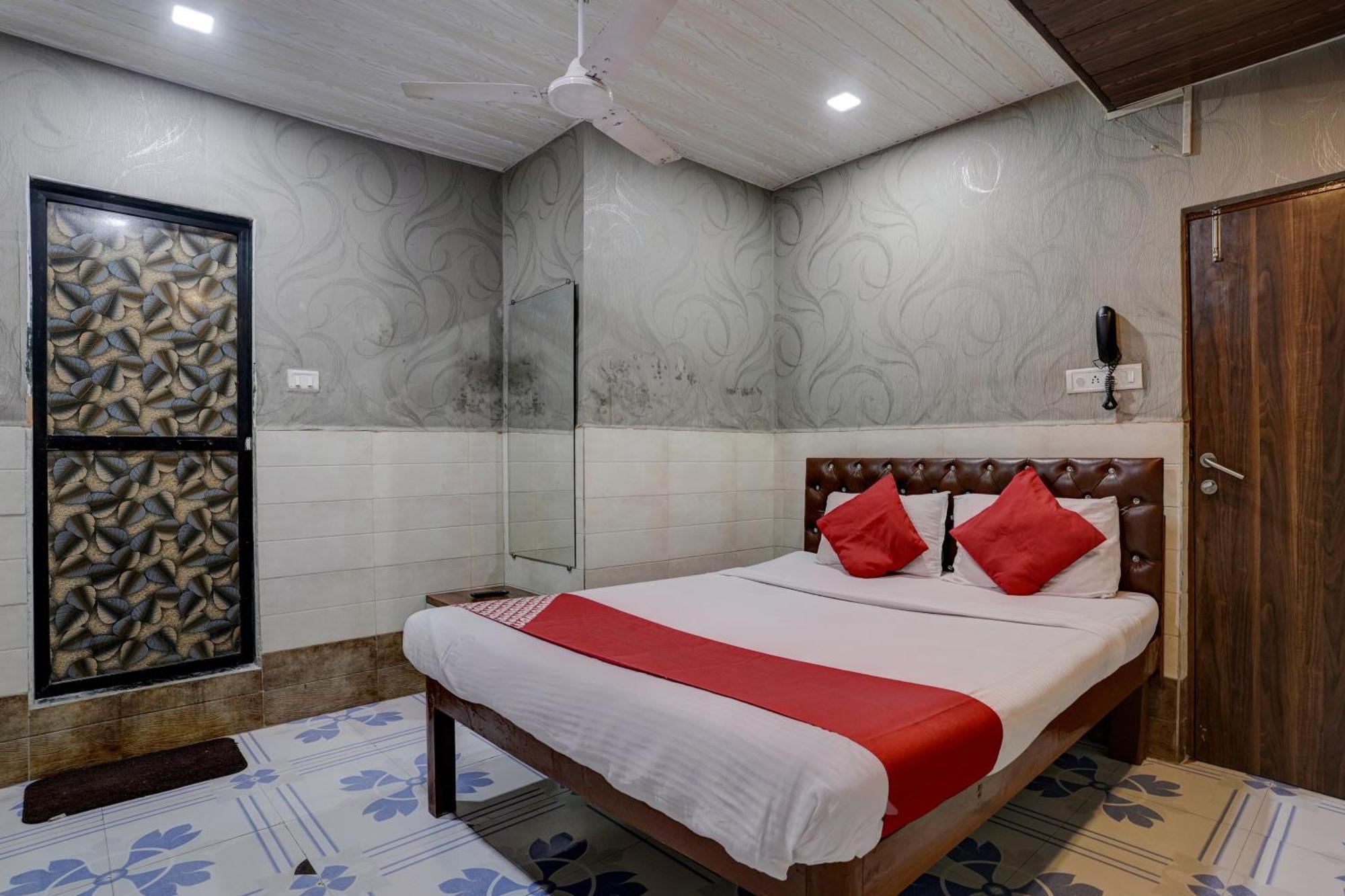 Hotel O Sapna Residency Мумбаи Экстерьер фото